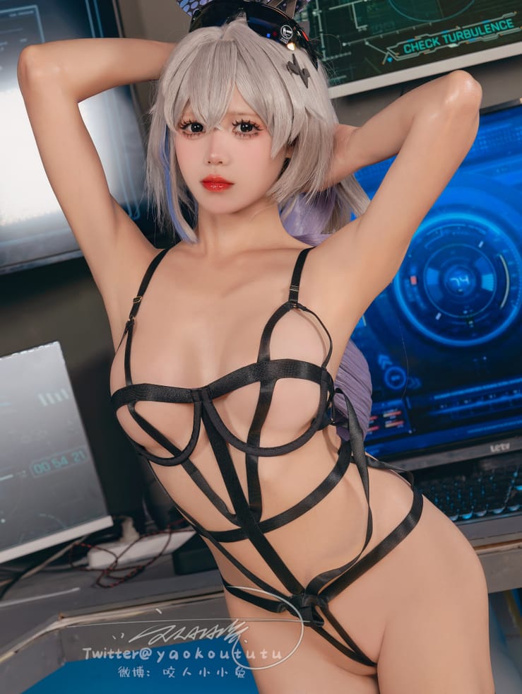 咬一口兔娘ovo – 崩铁·银狼Gentleman[71P1V-1.44G]<badge>VIP</badge>-蜜桃啵啵