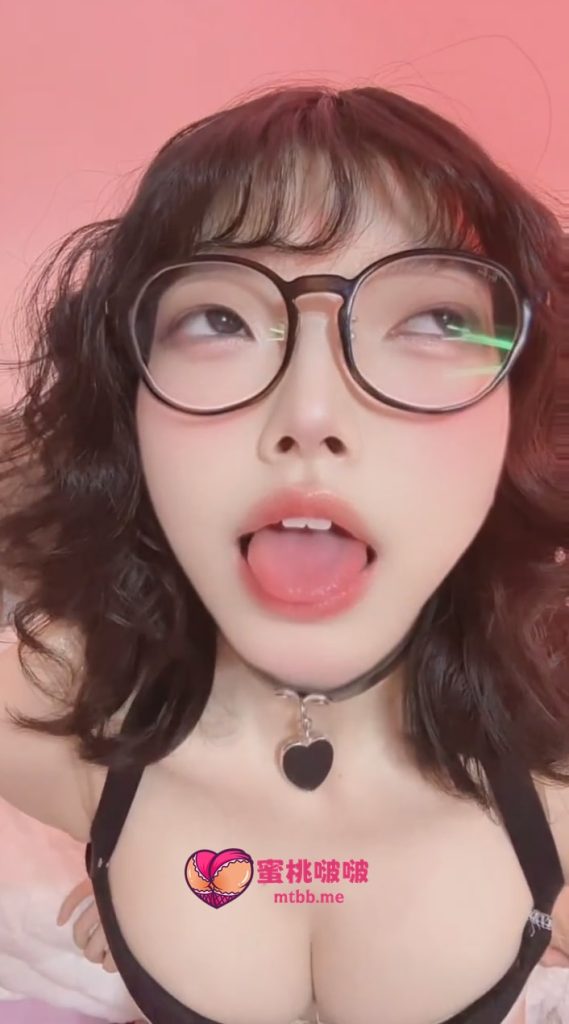 图片[2]-【自】快手-小奈喵-反差母狗 私人定制饥渴阿黑颜[7V-253MB]-蜜桃啵啵