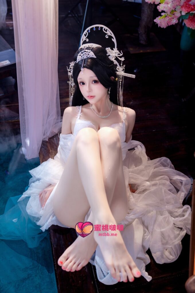 图片[1]-日奈娇 NO.246 白月光 [216P2V-1.70GB]VIP-蜜桃啵啵